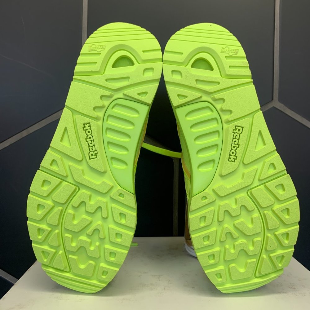 *Reebok Victoria Beckham Bolton Sock Running Ankle Lime Green Sneakers Size 7 - Picture 5 of 6